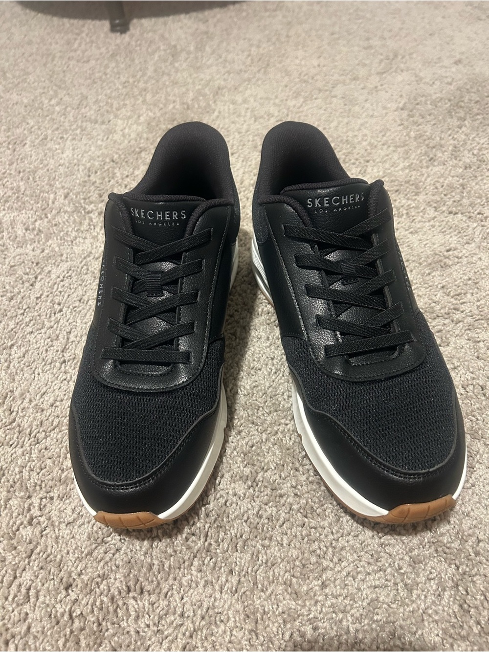 Skechers Men’s Black Low-Top Athletic Sneakers